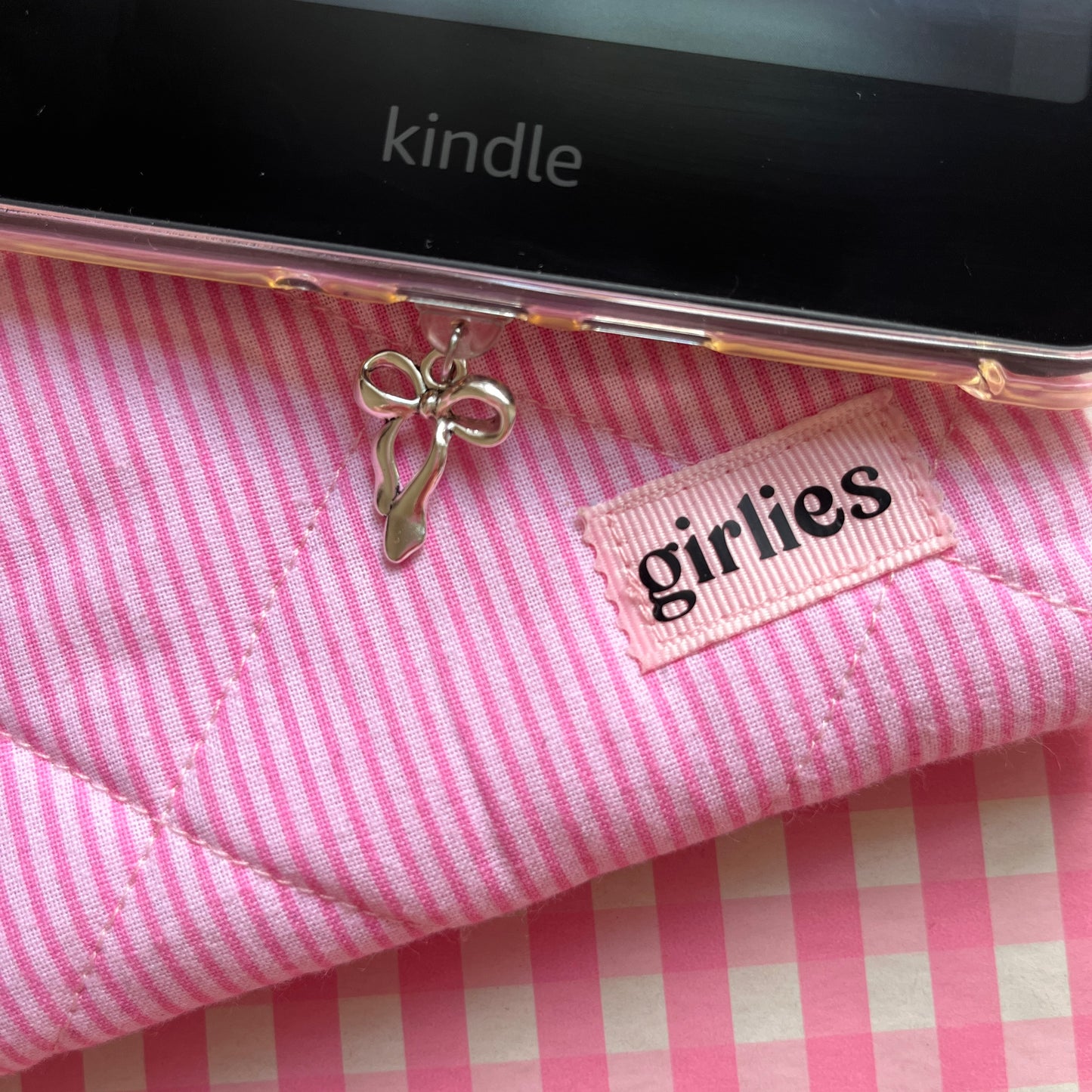 Bow Chapter Charm